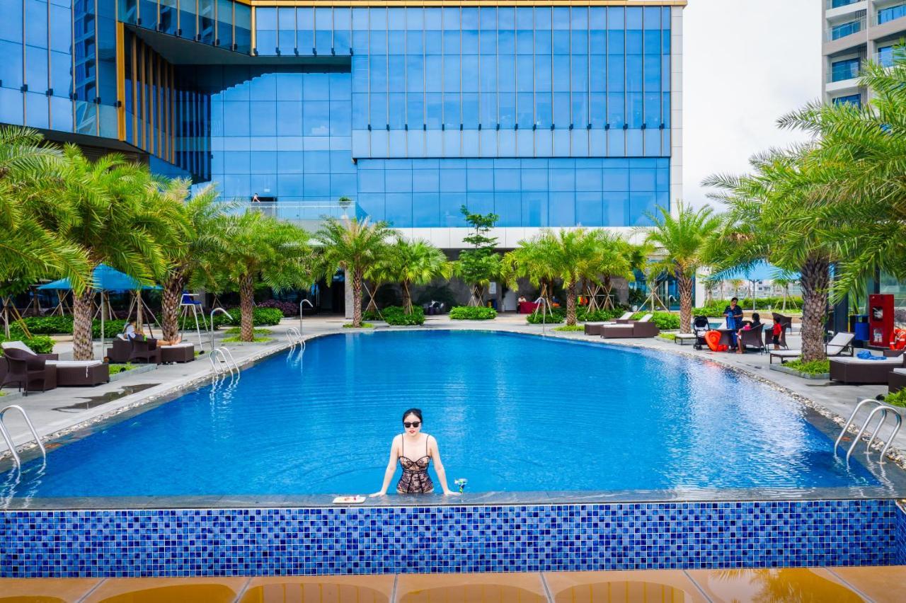 Muong Thanh Luxury Ha Long Centre Hotel Buitenkant foto