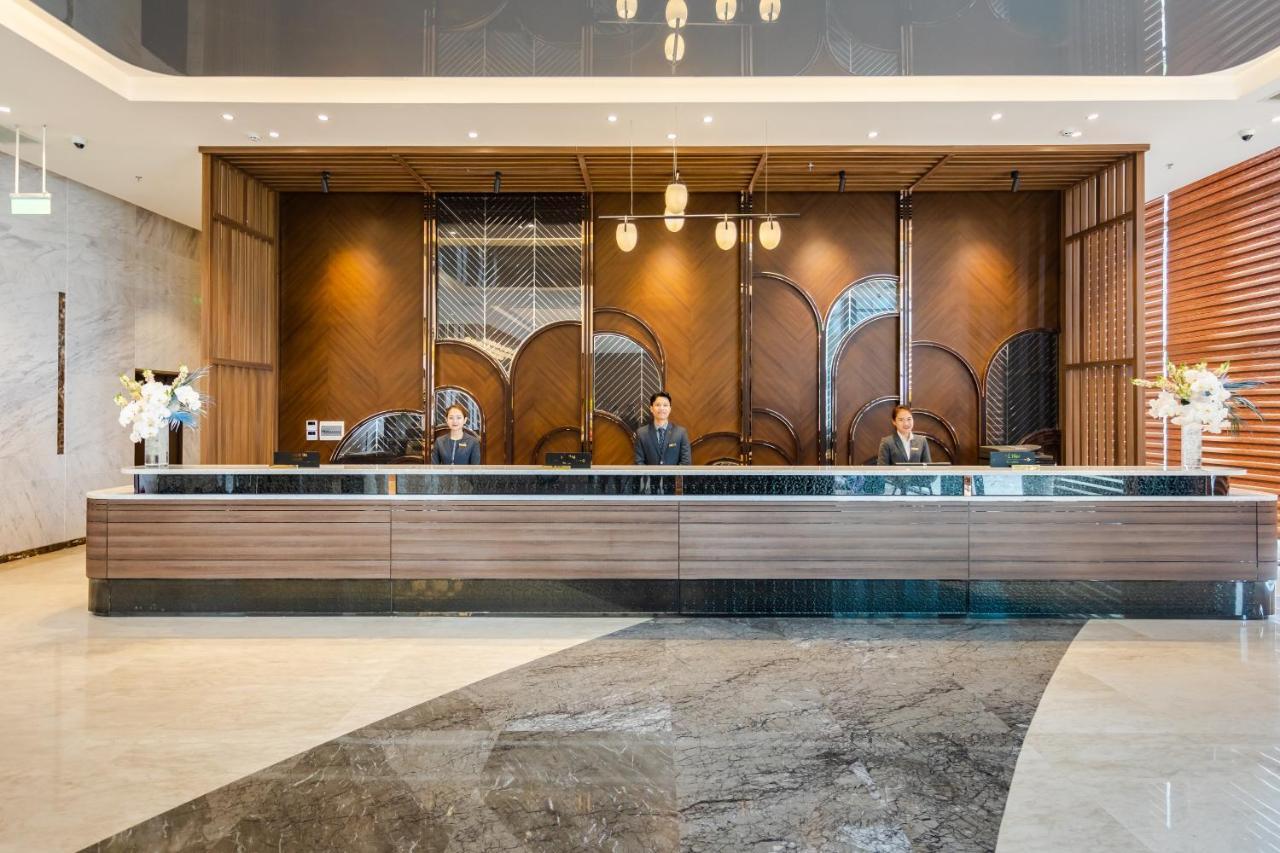 Muong Thanh Luxury Ha Long Centre Hotel Buitenkant foto